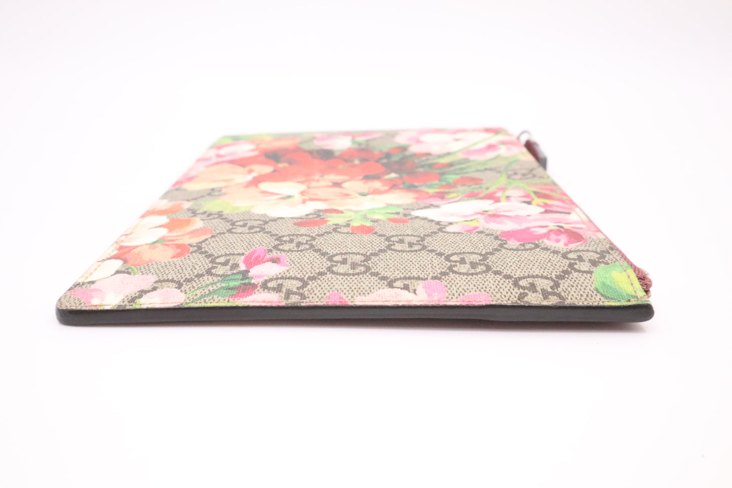 Gucci Clutch in Pink Blooms GG Canvas