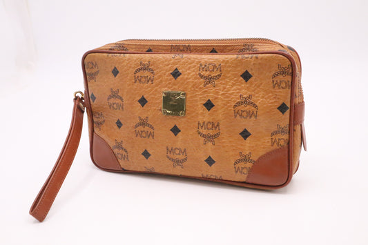 MCM Clutch in Cognac Visetos Canvas