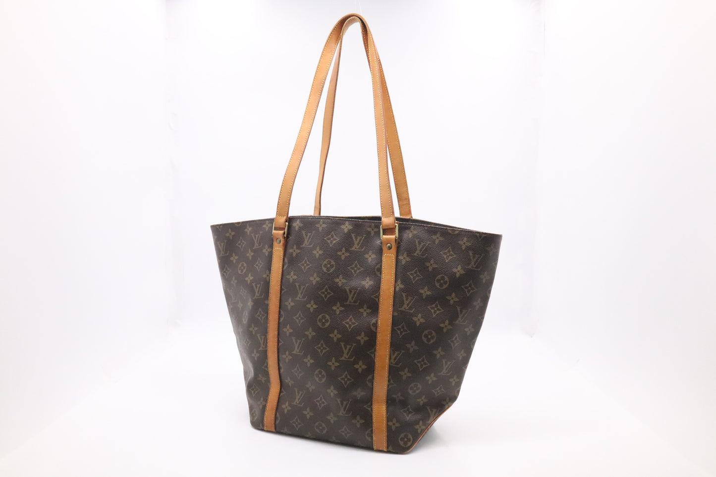 Louis Vuitton Sac Shopping 48 in Monogram Canvas