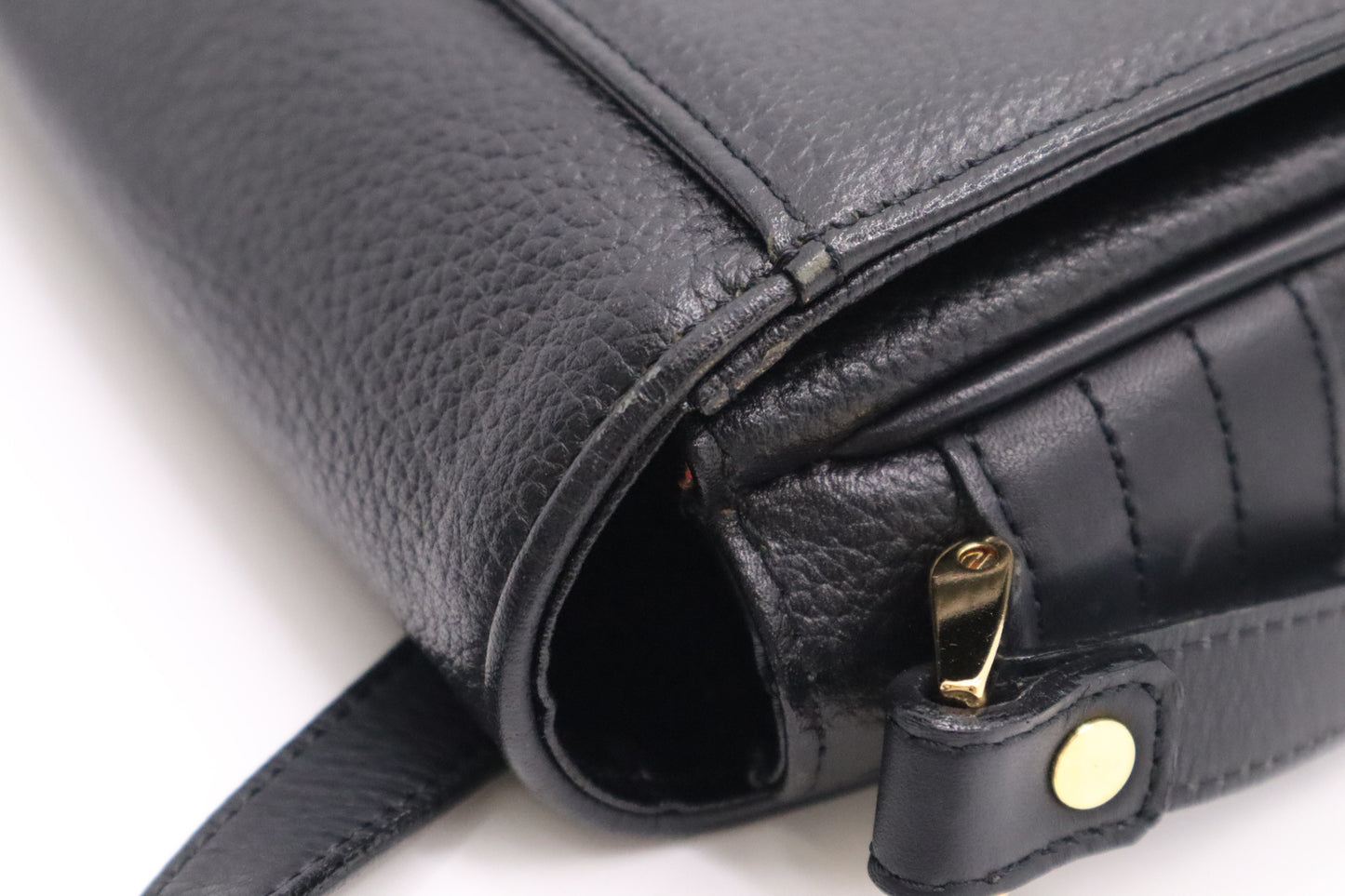 Burberry Shoulder Bag in Black Leather