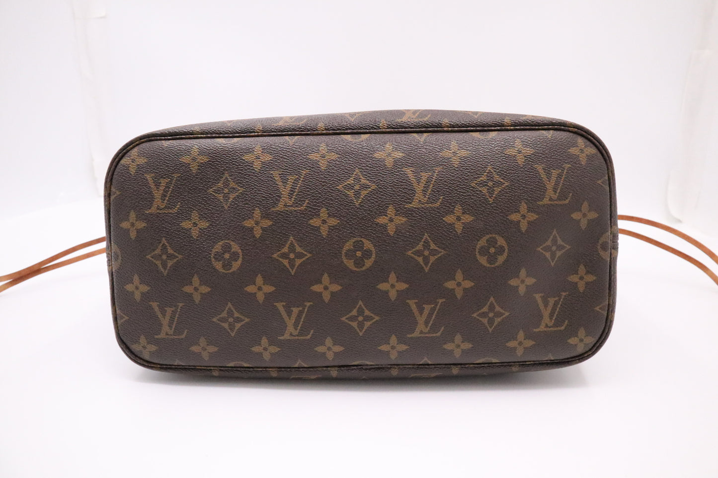 Louis Vuitton Neverfull MM in Monogram Canvas