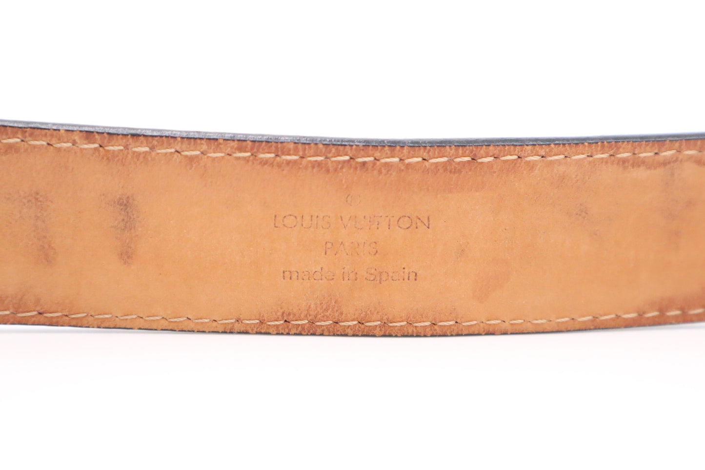 Louis Vuitton Belt in Black Epi Leather