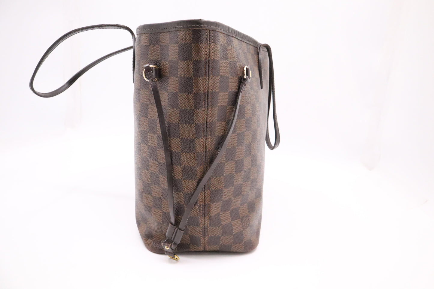 Louis Vuitton Neverfull MM in Damier Ebene Canvas