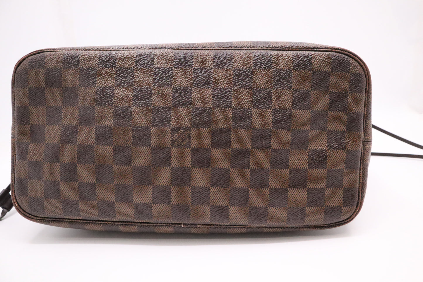 Louis Vuitton Neverfull MM in Damier Ebene Canvas