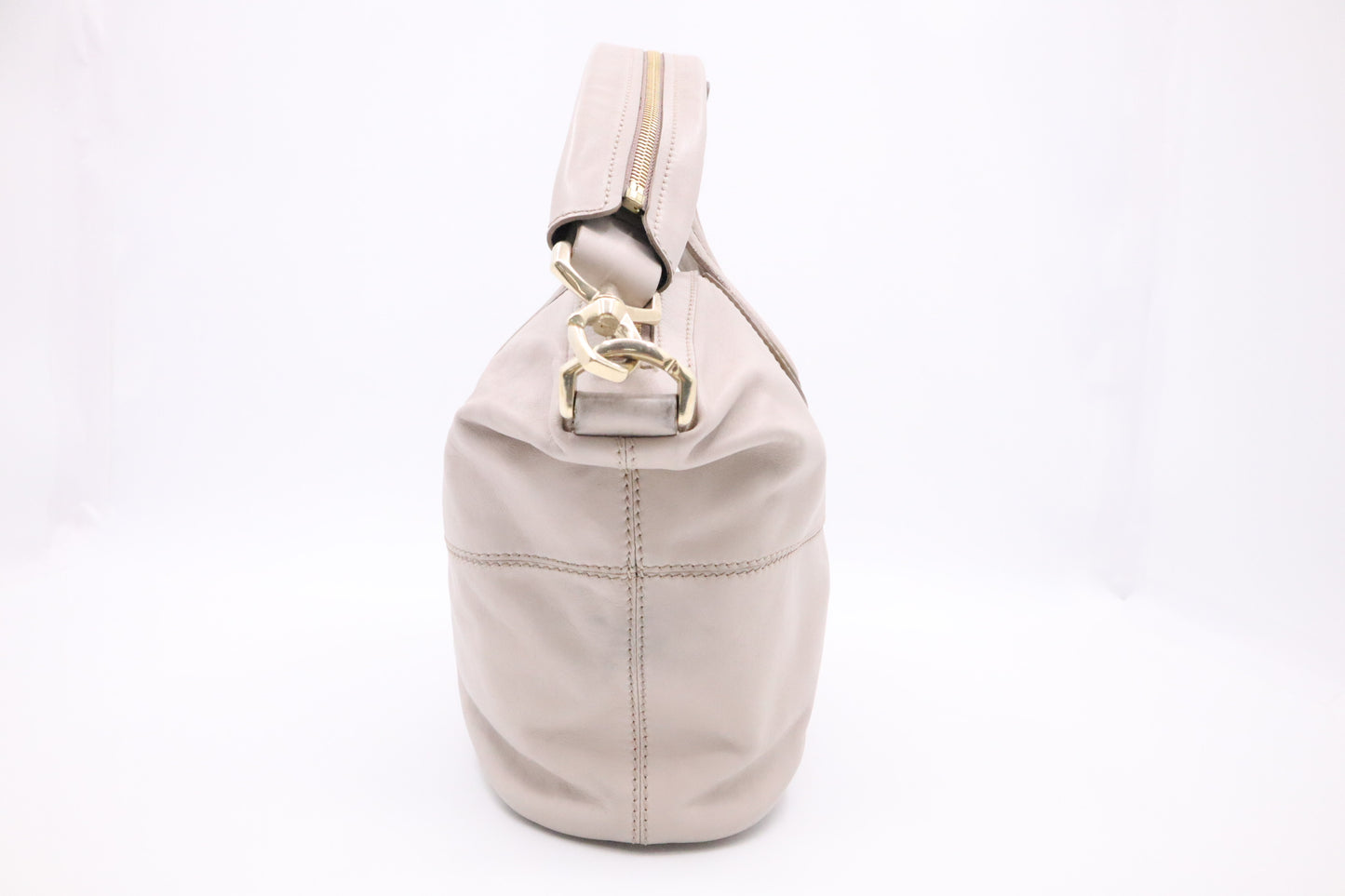 Givenchy Shoulder Bag in Greige Leather