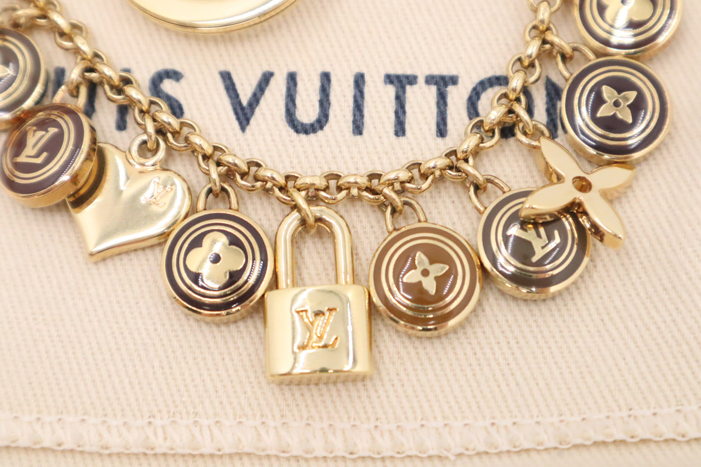 Louis Vuitton Porte Cles Chaine Pastilles Charm