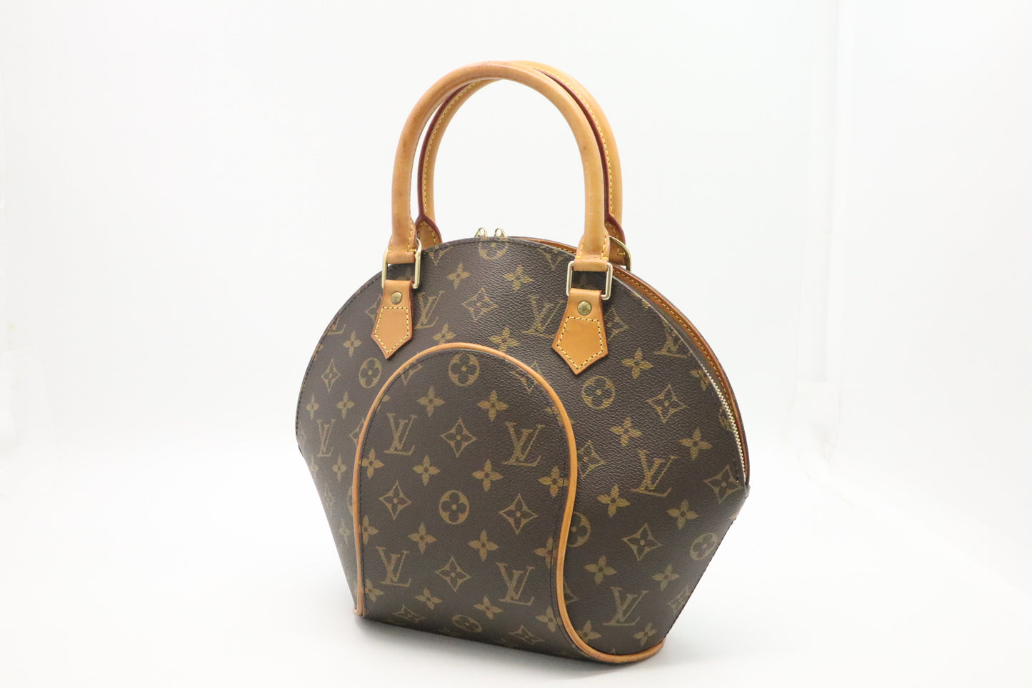 Louis Vuitton Ellipse PM in Monogram Canvas