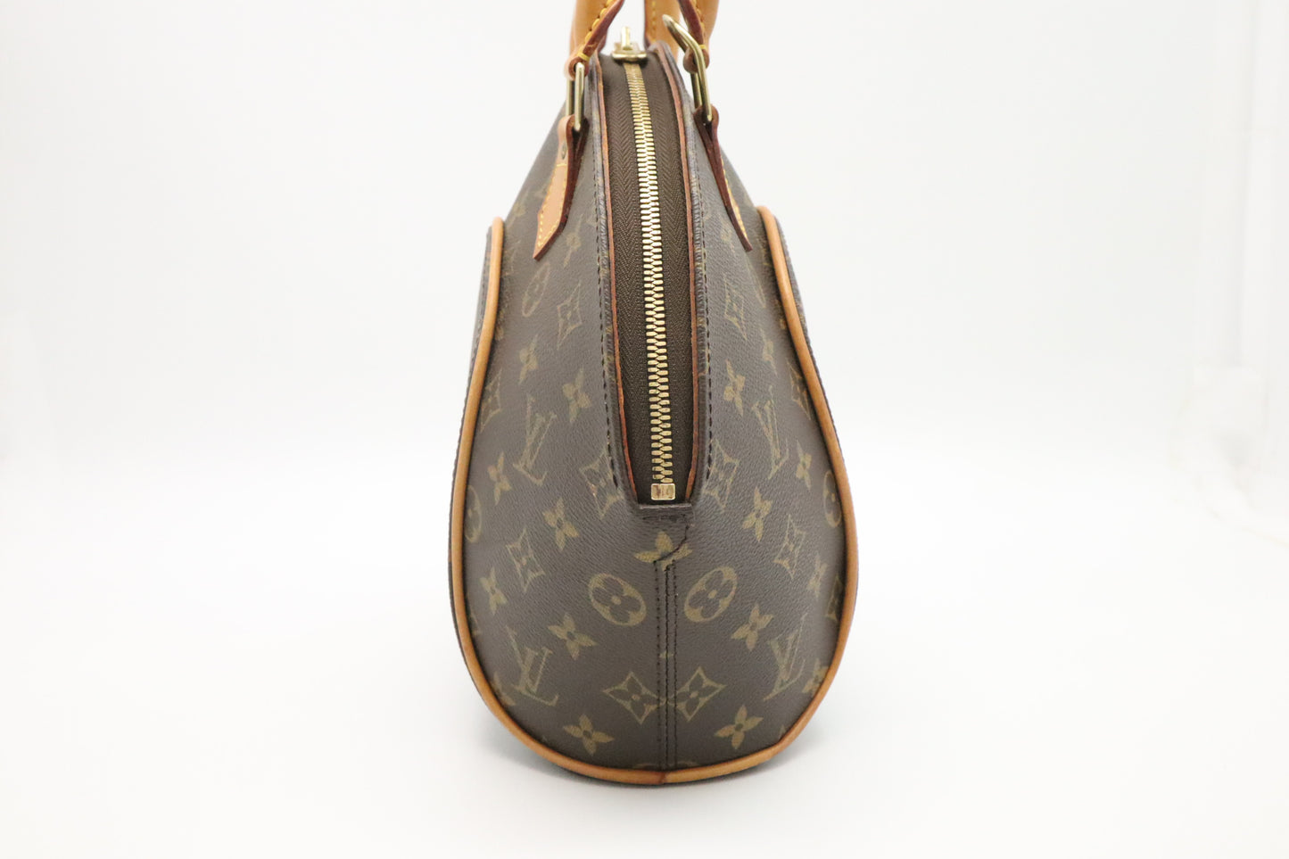 Louis Vuitton Ellipse PM in Monogram Canvas