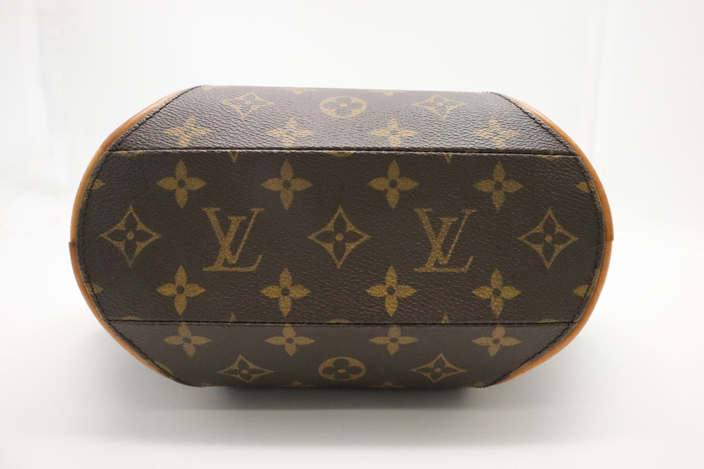 Louis Vuitton Ellipse PM in Monogram Canvas