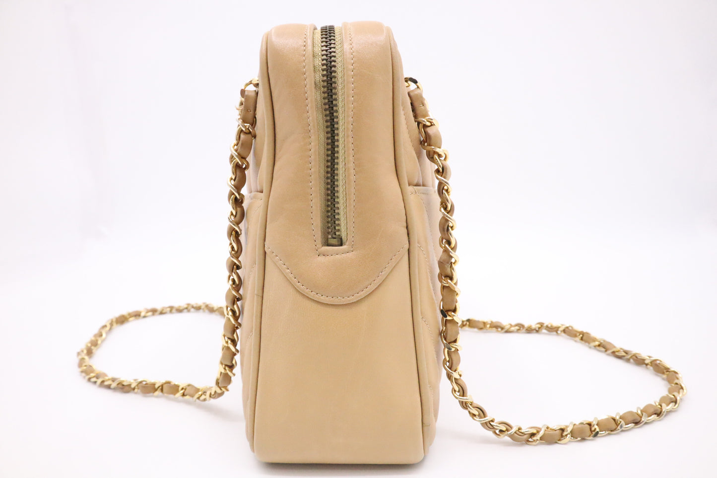 Chanel Shoulder Bag in Beige Leather