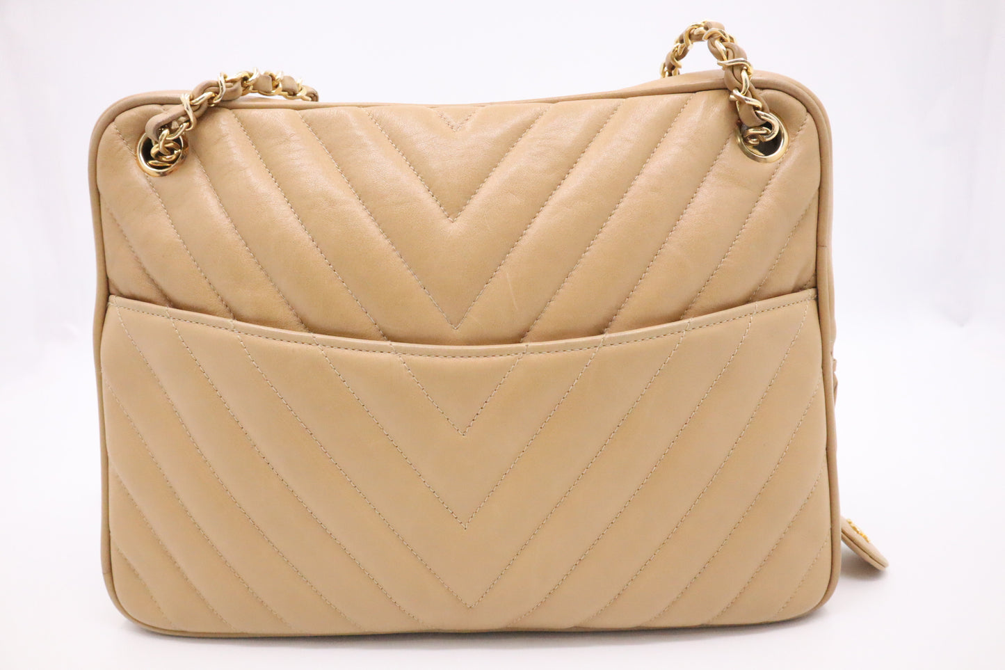 Chanel Shoulder Bag in Beige Leather