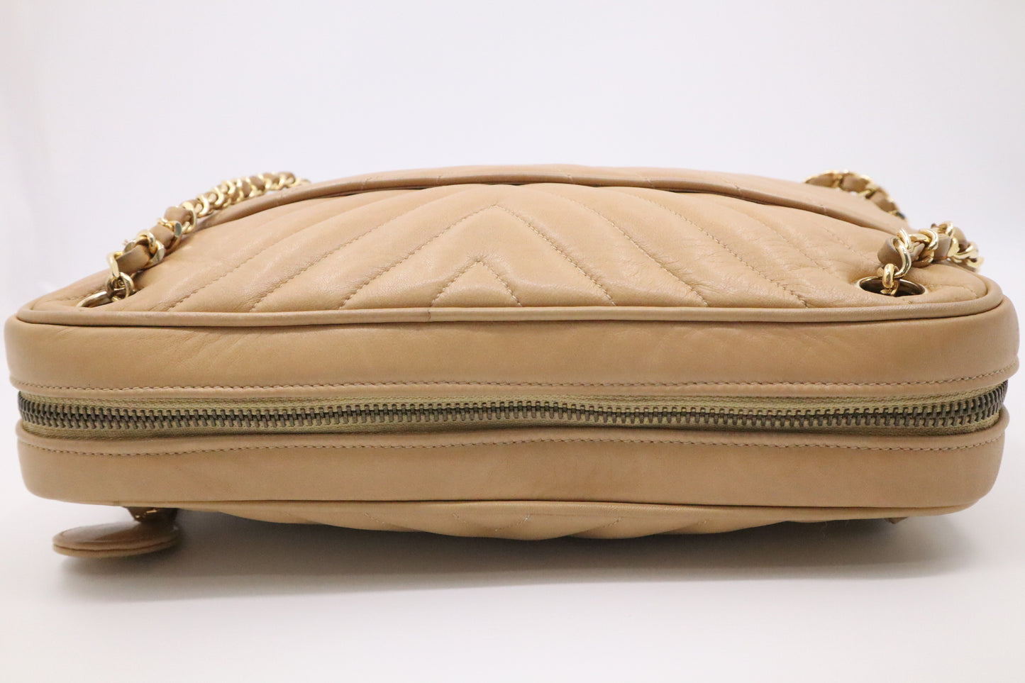 Chanel Shoulder Bag in Beige Leather