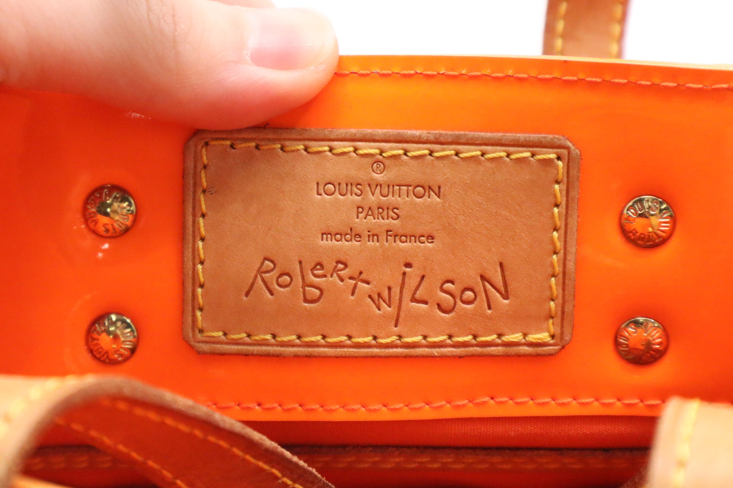 Louis Vuitton Reade PM in Orange Vernis
