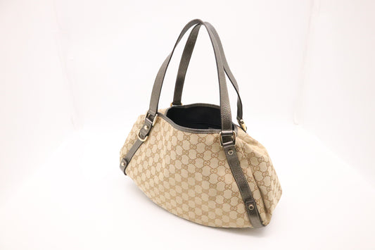 Gucci Abbey Shoulder Tote Bag in Beige GG Canvas