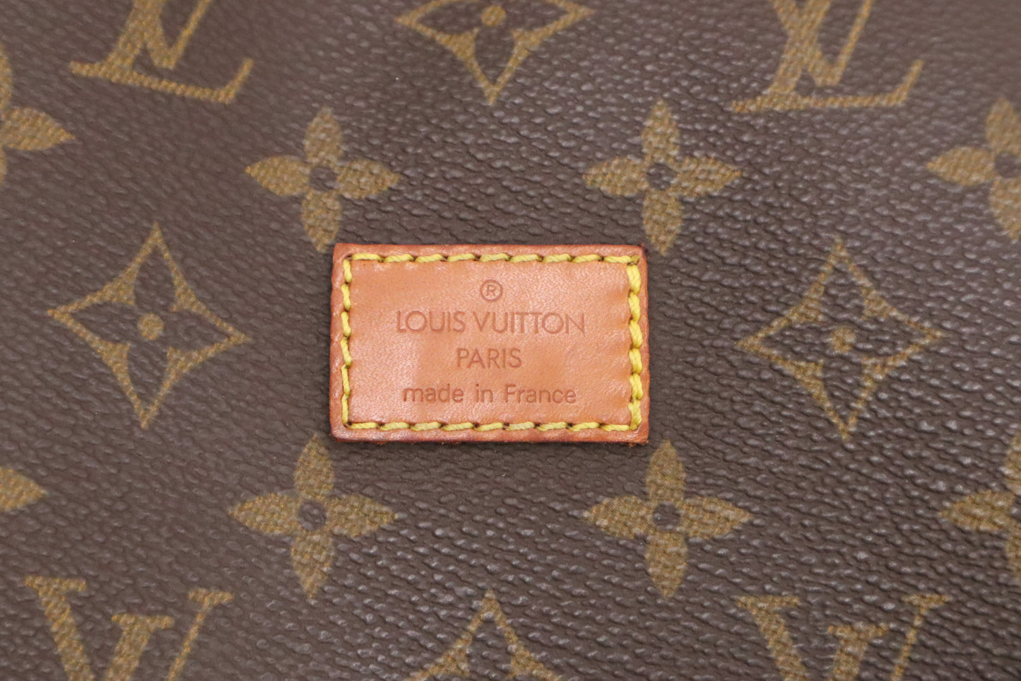 Louis Vuitton Saumur 30 in Monogram Canvas