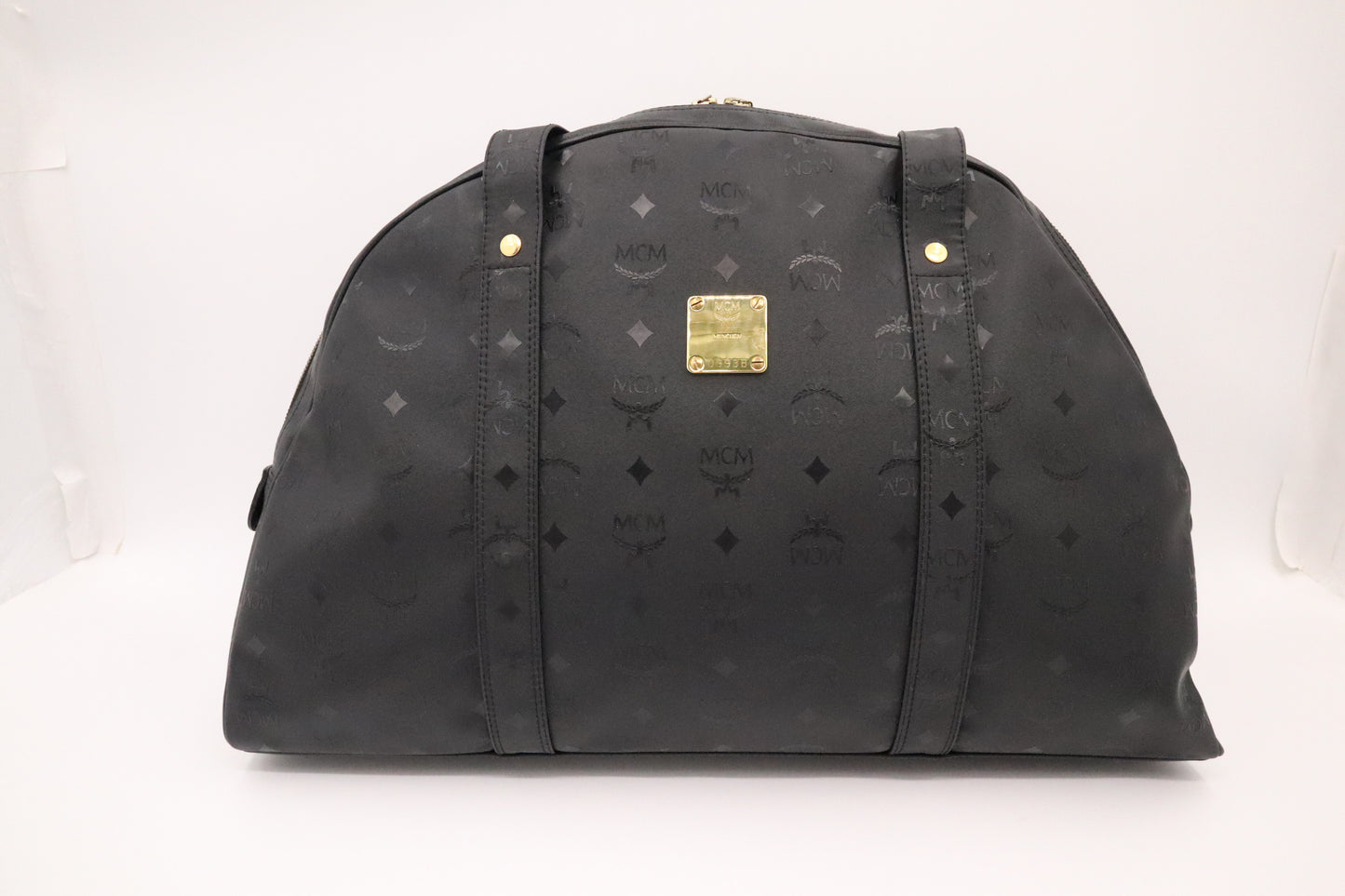 MCM Shoulder Bag in Black Visetos Nylon