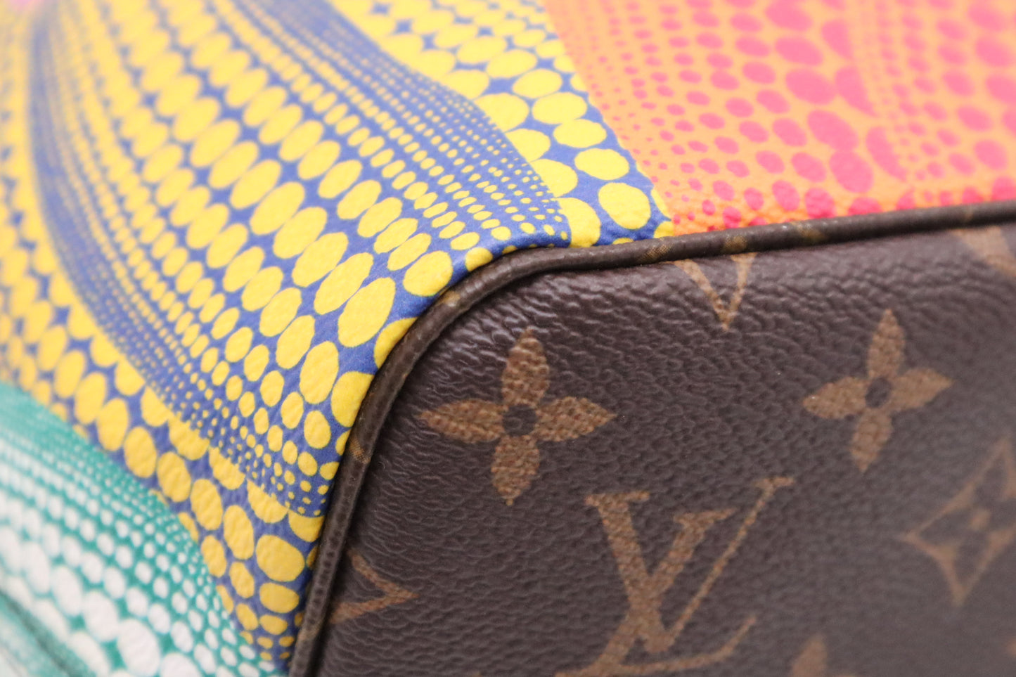 Louis Vuitton x Yayoi Kusama Neverfull MM in Pumpkin Monogram Canvas