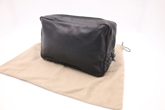 Bottega Veneta Pouch in Black Leather