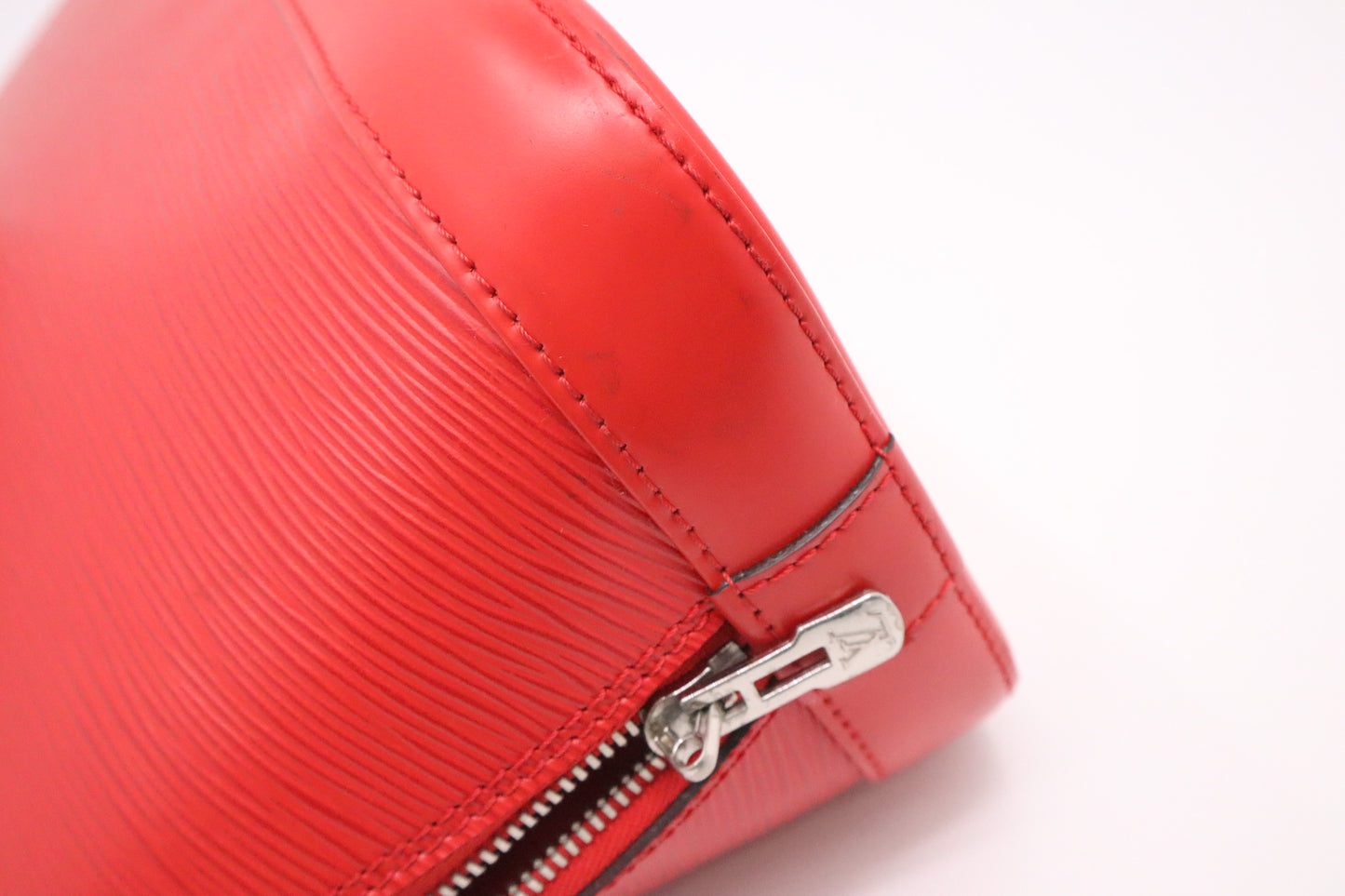 Louis Vuitton Alma PM in Piment Red Epi Leather