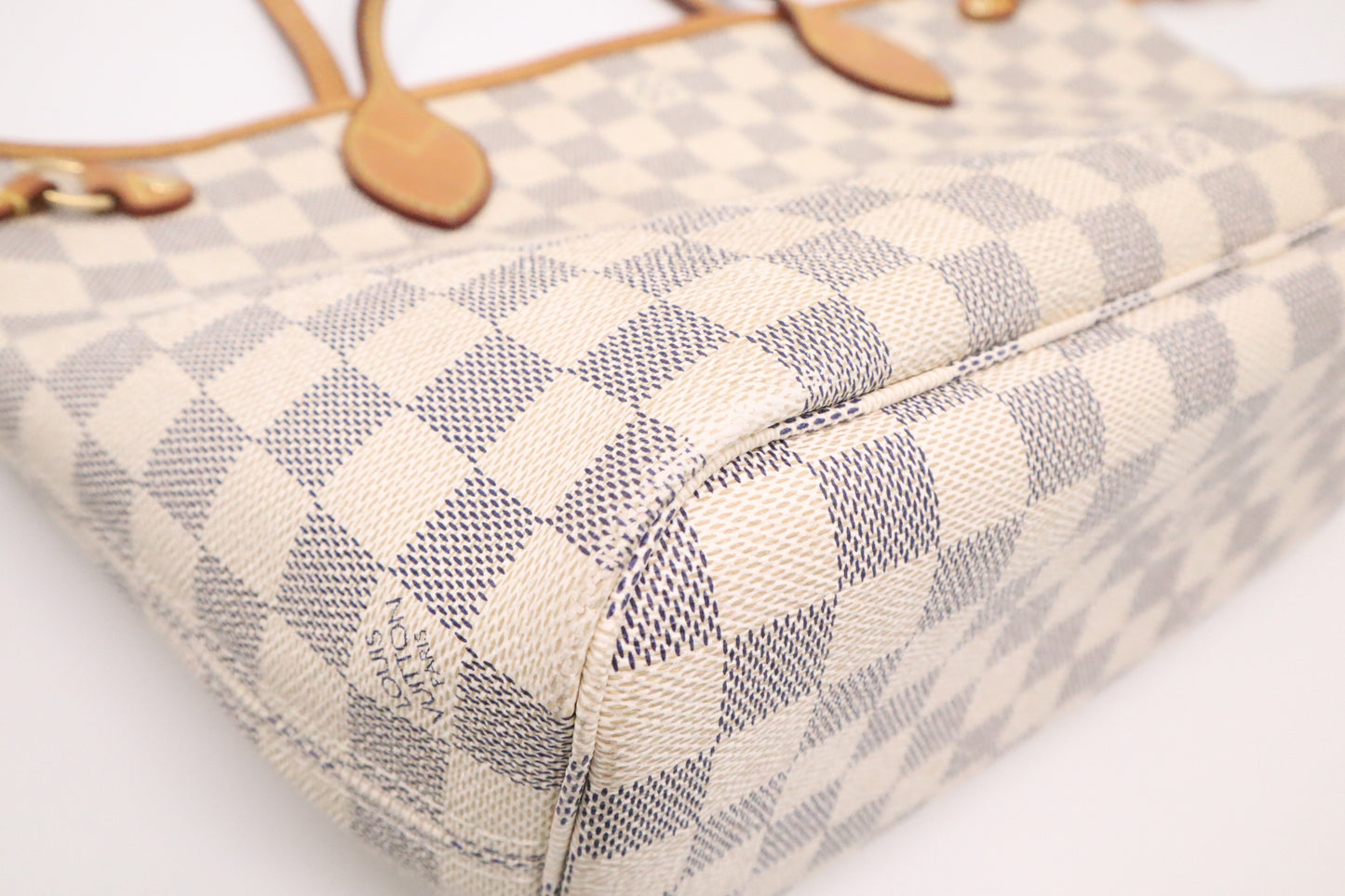 Louis Vuitton Neverfull PM in Damier Azur Canvas