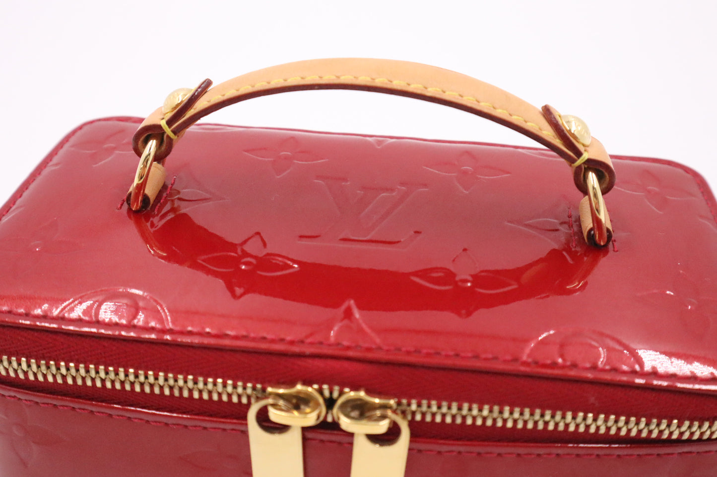 Louis Vuitton Vanity Case in Pomme D'Amour Vernis Leather