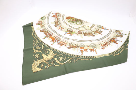 Hermes Paris La Promenade De Longchamps Carre 90 in Green Silk