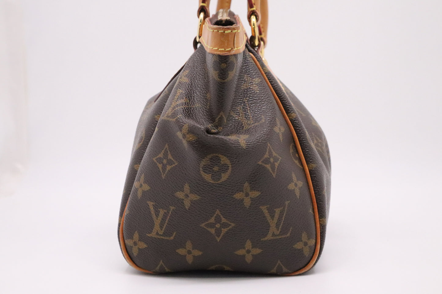 Louis Vuitton Tivoli PM in Monogram Canvas