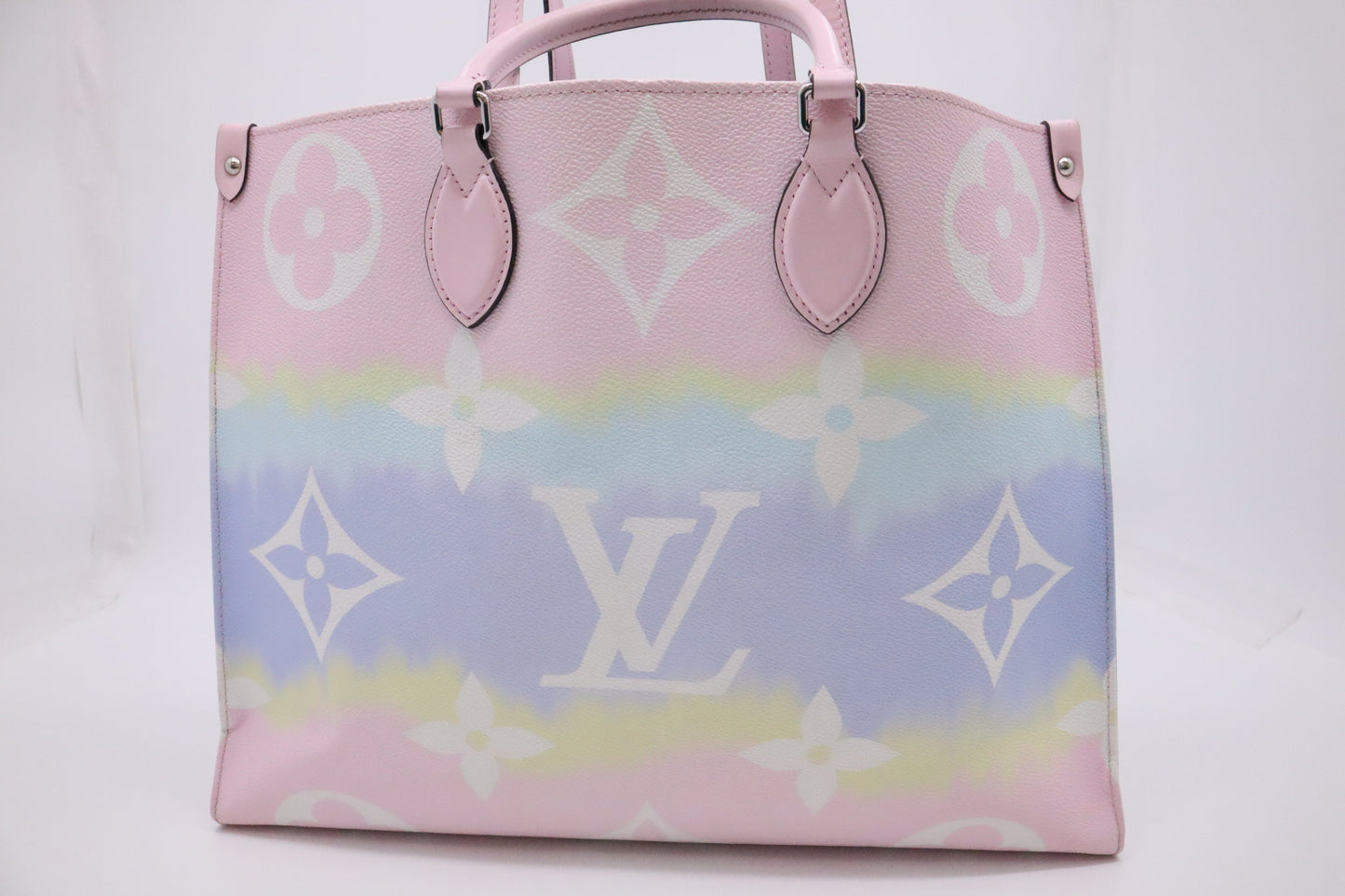 Louis Vuitton OnTheGo GM in Pastel Escale Canvas