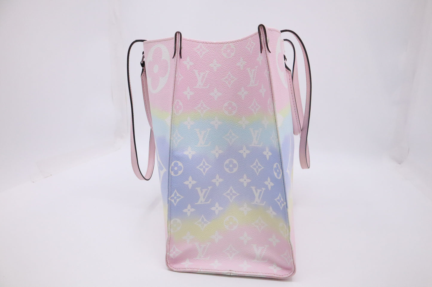 Louis Vuitton OnTheGo GM in Pastel Escale Canvas