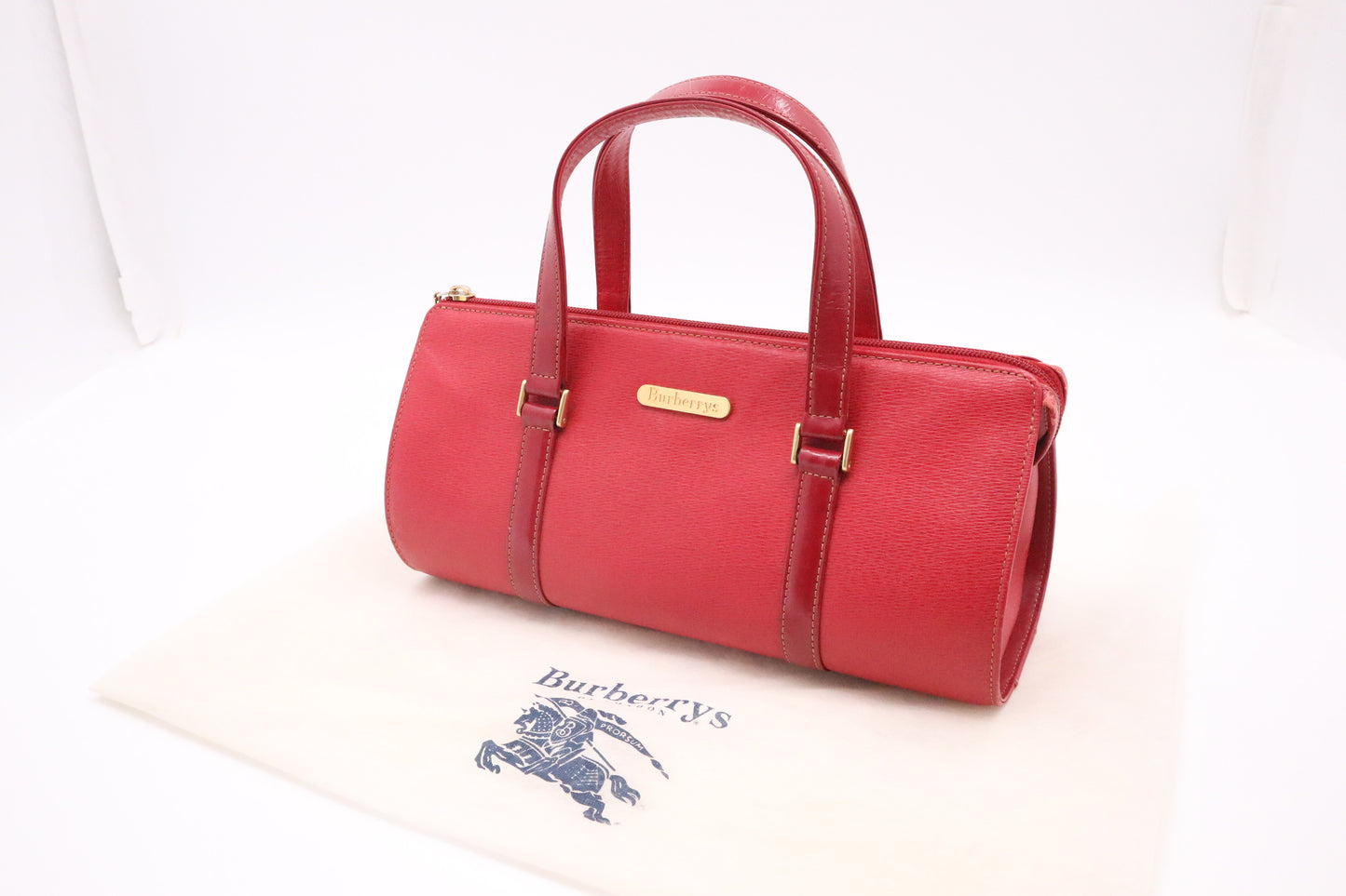 Burberry Round Handbag in Red Leather
