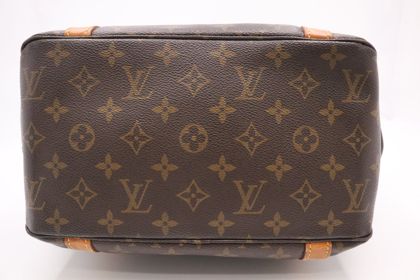 Louis Vuitton Sac Shopping 48 in Monogram Canvas