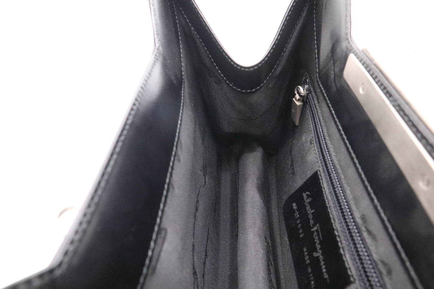 Ferragamo Shoulder Bag in Black Leather