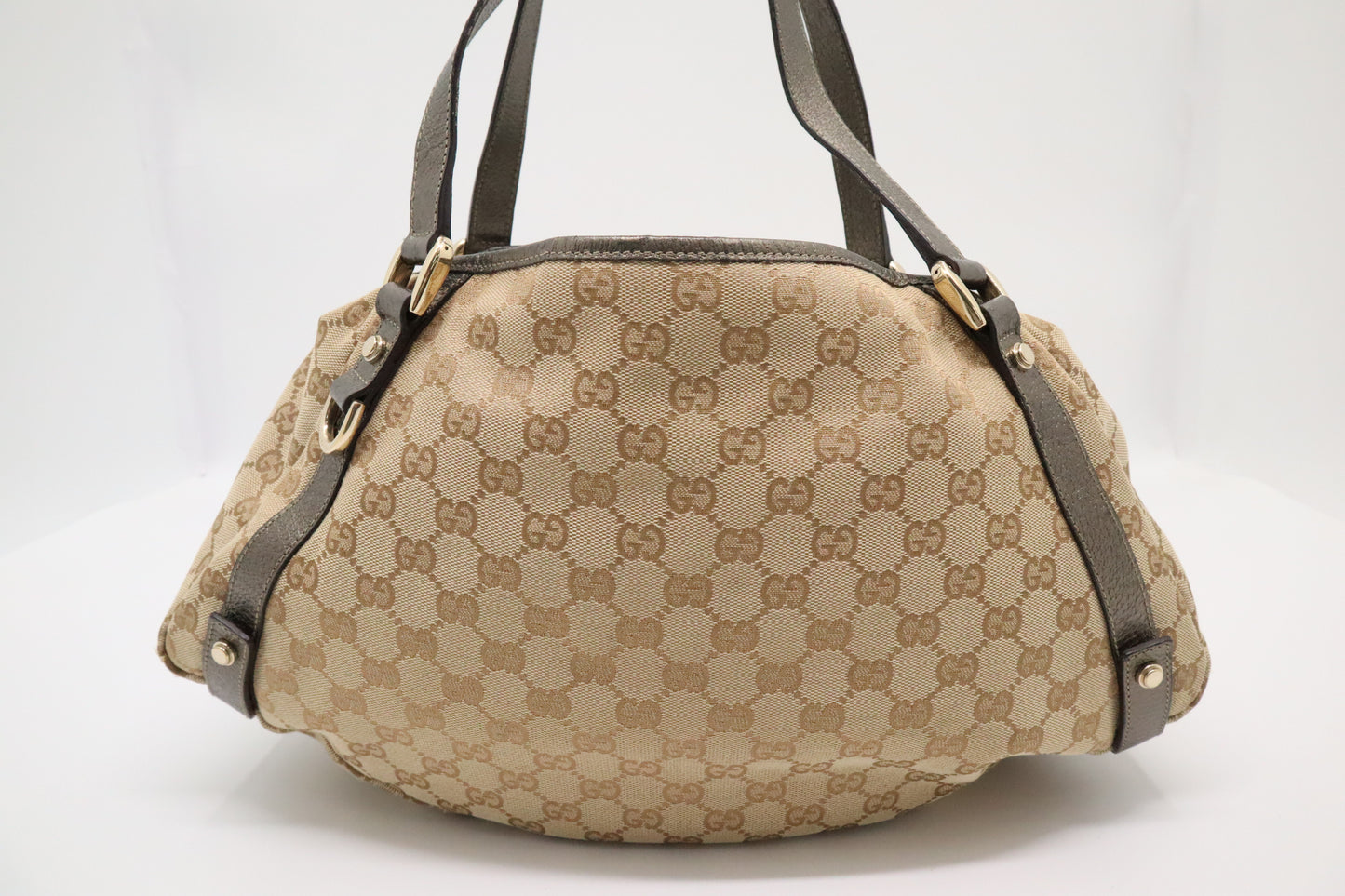 Gucci Abbey Shoulder Tote Bag in Beige GG Canvas