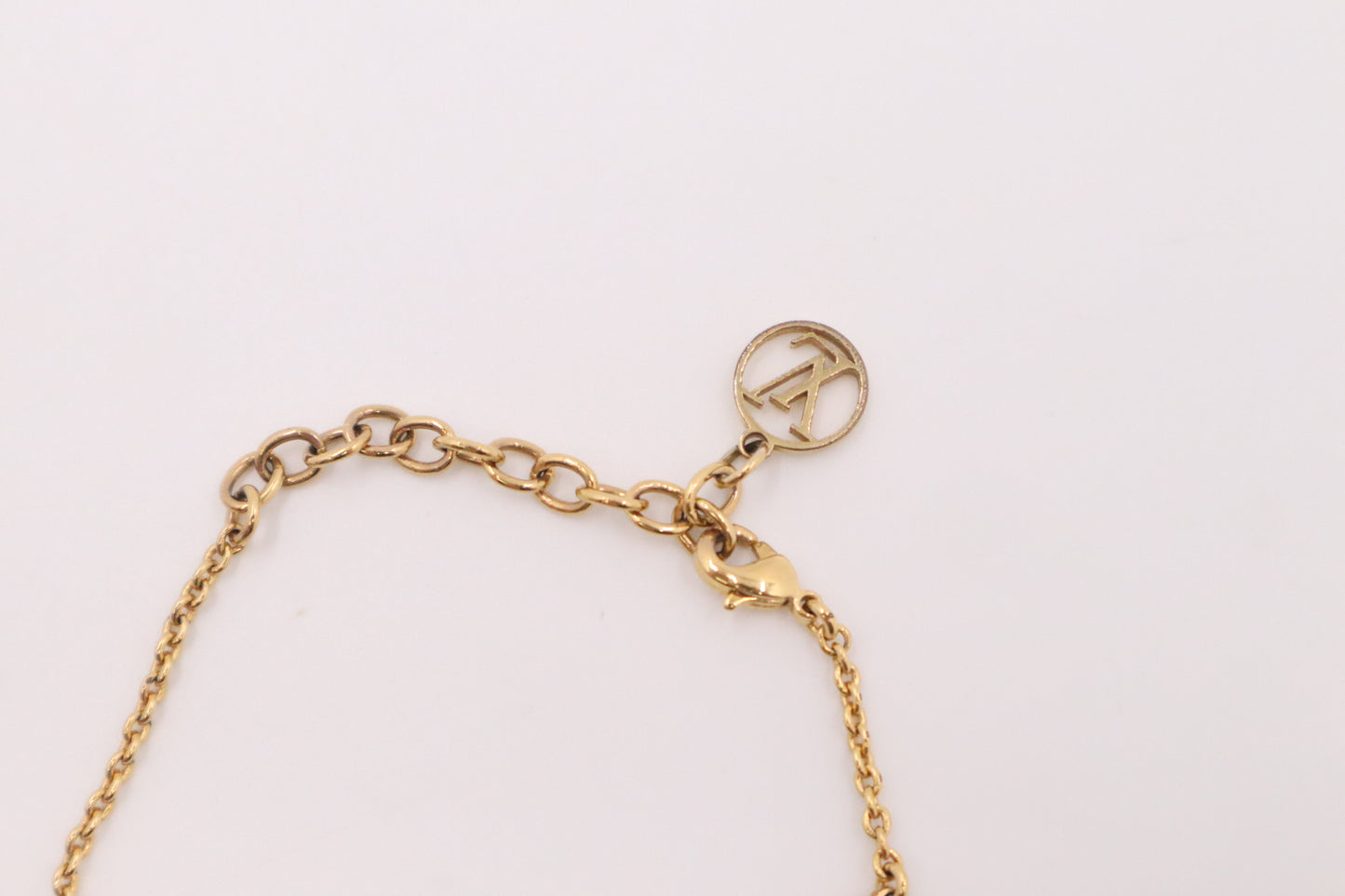 Louis Vuitton Essential V Bracelet in Gold-Tone