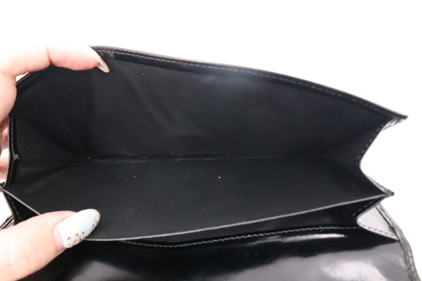 Gucci Long Wallet in Black Patent Leather