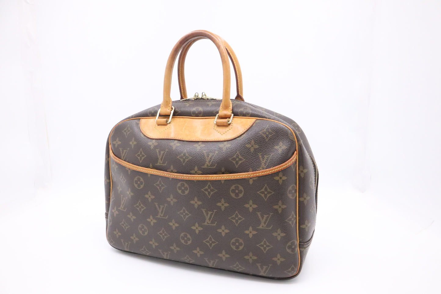 Louis Vuitton Deauville in Monogram Canvas