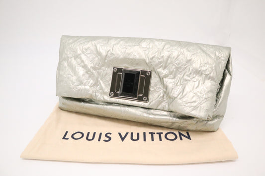 Louis Vuitton Altair Clutch in Champagne Gold Leather