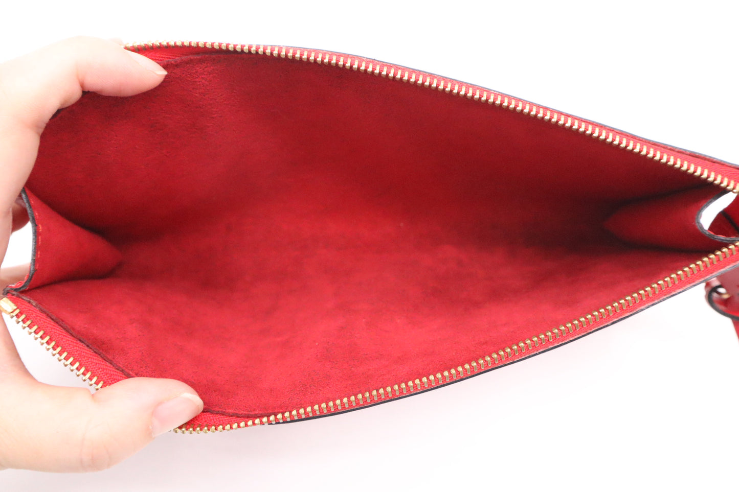 Louis Vuitton Pochette Accessoires 21 in Castillan Red Epi Leather