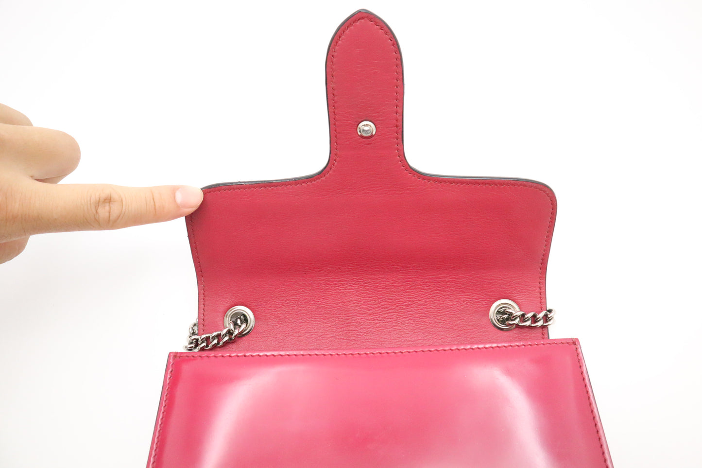 Gucci Petunia Shoulder Bag in Pink Patent Leather