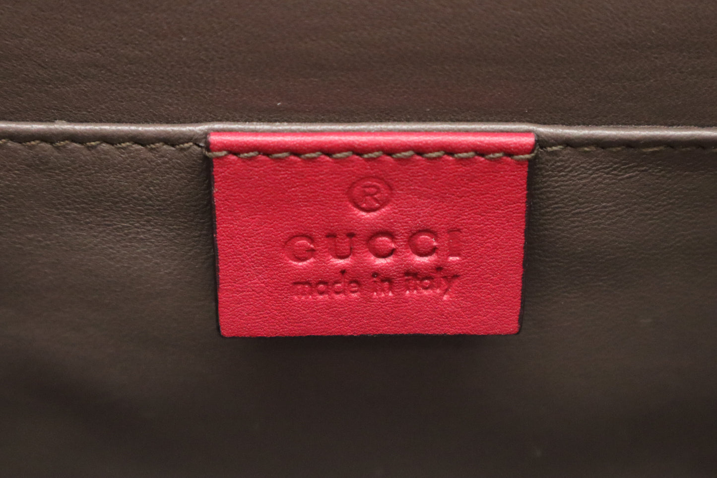 Gucci Petunia Shoulder Bag in Pink Patent Leather