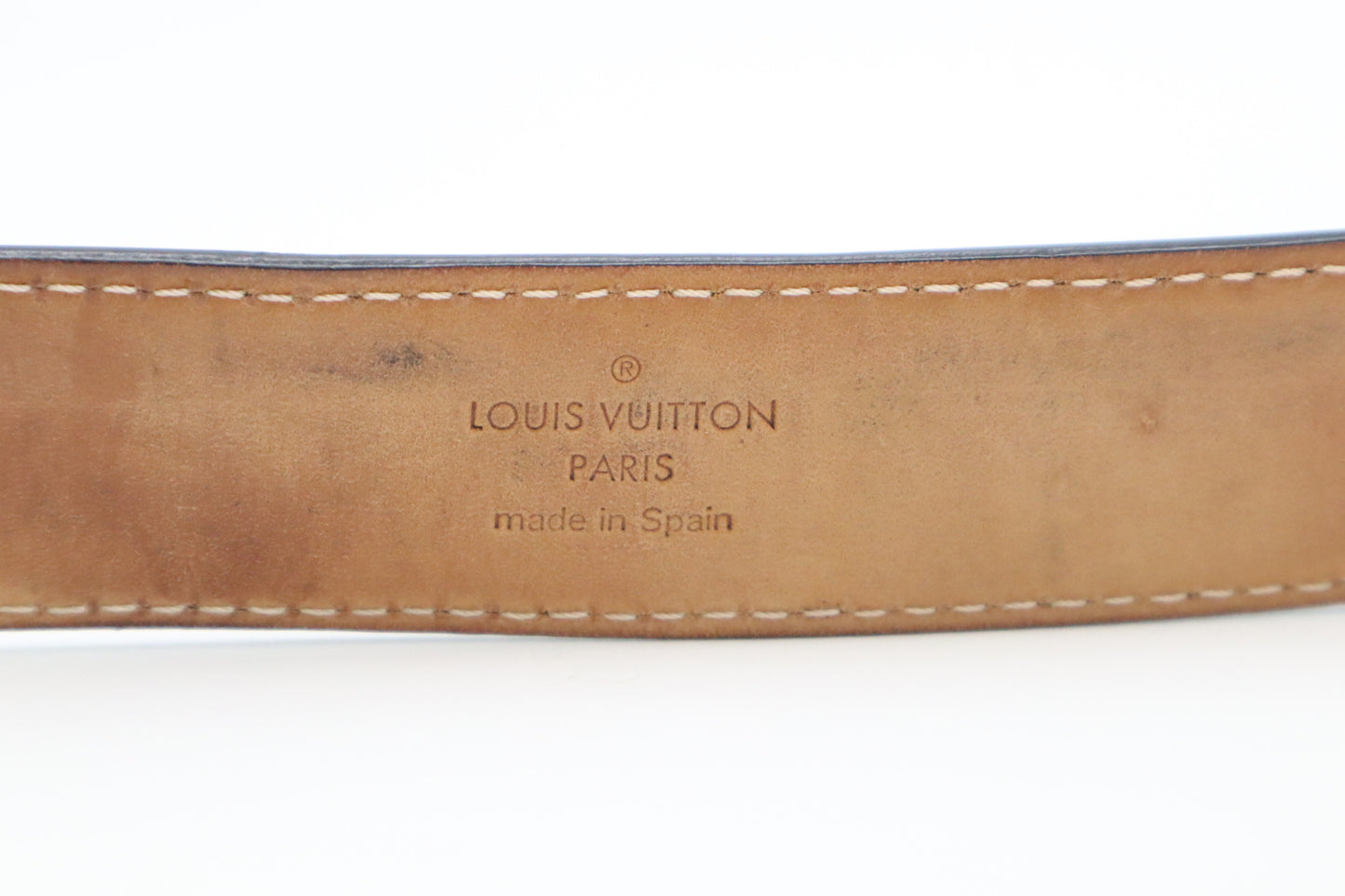 Louis Vuitton Belt in Black Epi Leather