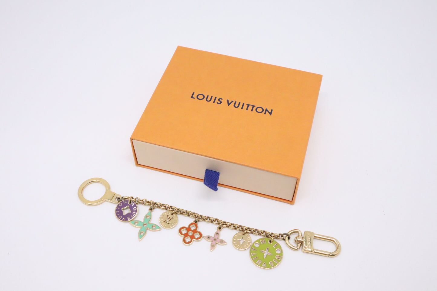 Louis Vuitton Looping Charm