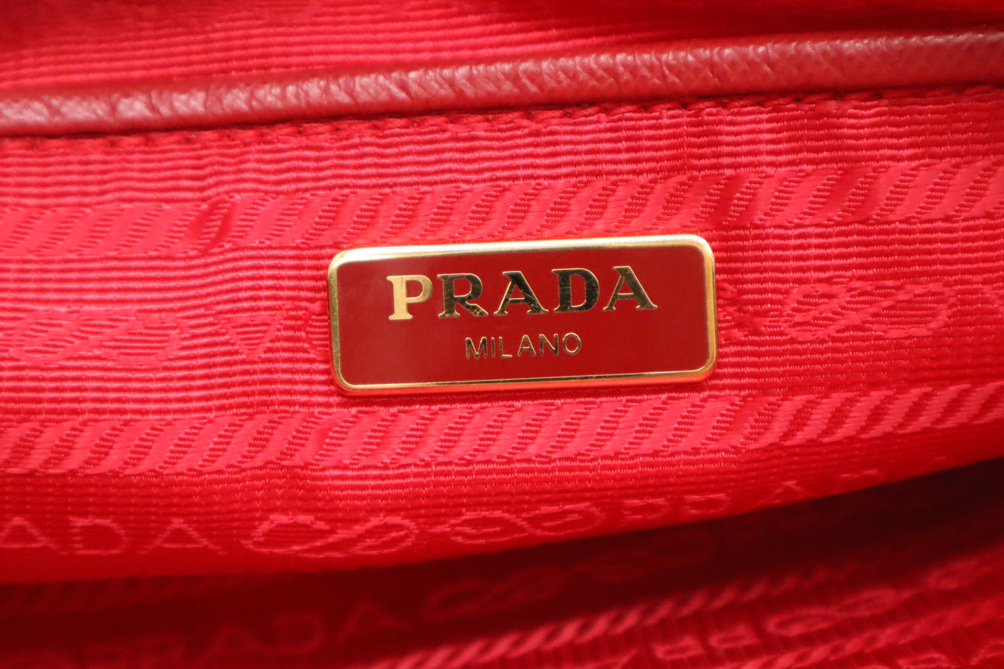 Prada Shoulder Bag in Red Nylon