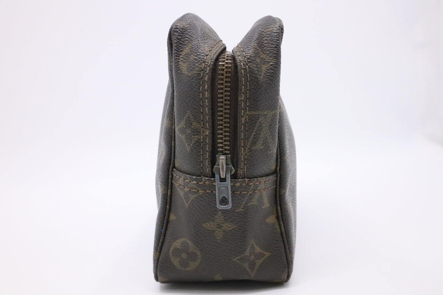 Louis Vuitton Trousse 28 in Monogram Canvas