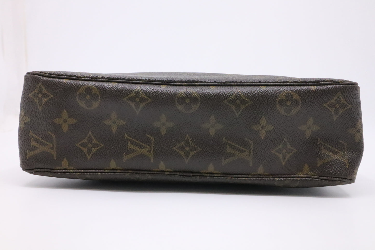 Louis Vuitton Trousse 28 in Monogram Canvas