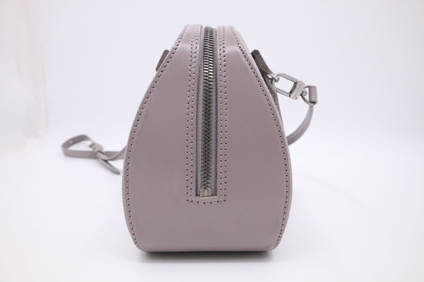 Louis Vuitton Jasmine in Lilac Epi Leather