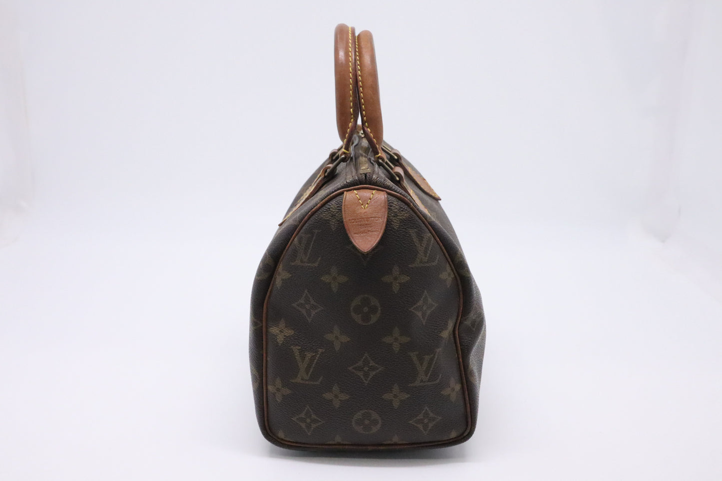 Louis Vuitton Speedy 25 in Monogram