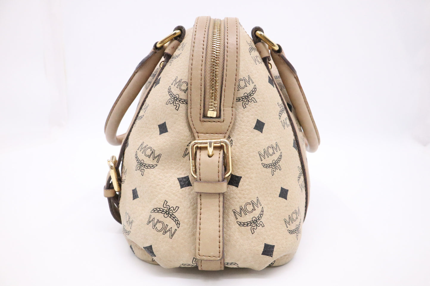 MCM Shoulder Bag in Light Beige Cognac Visetos Canvas