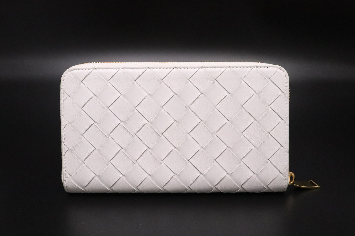 Bottega Veneta Zippy Wallet in White Intrecciato Leather