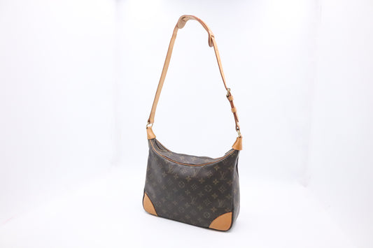 Louis Vuitton Boulogne 30 in Monogram Canvas